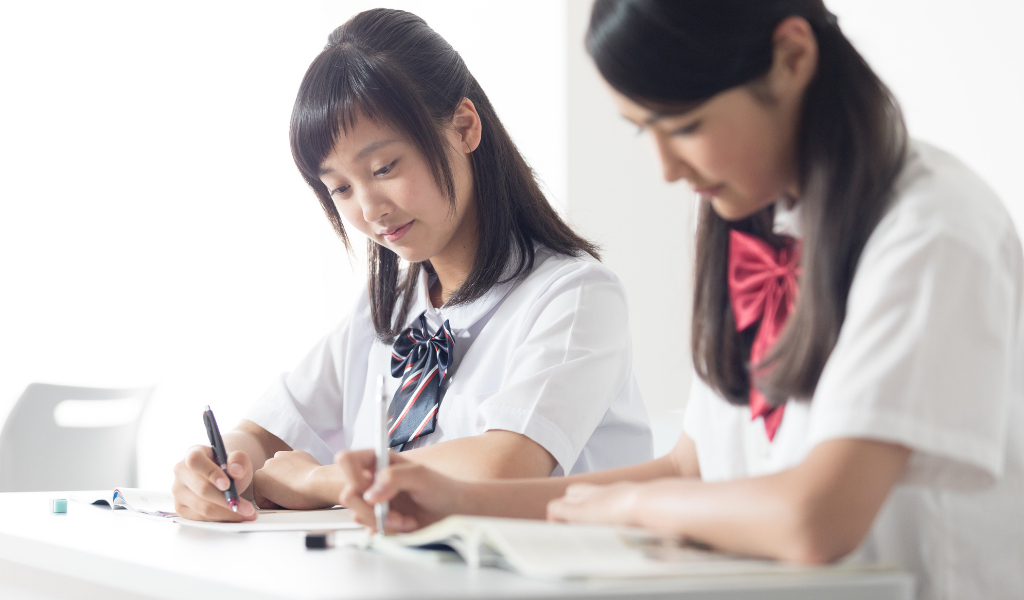 女子学生